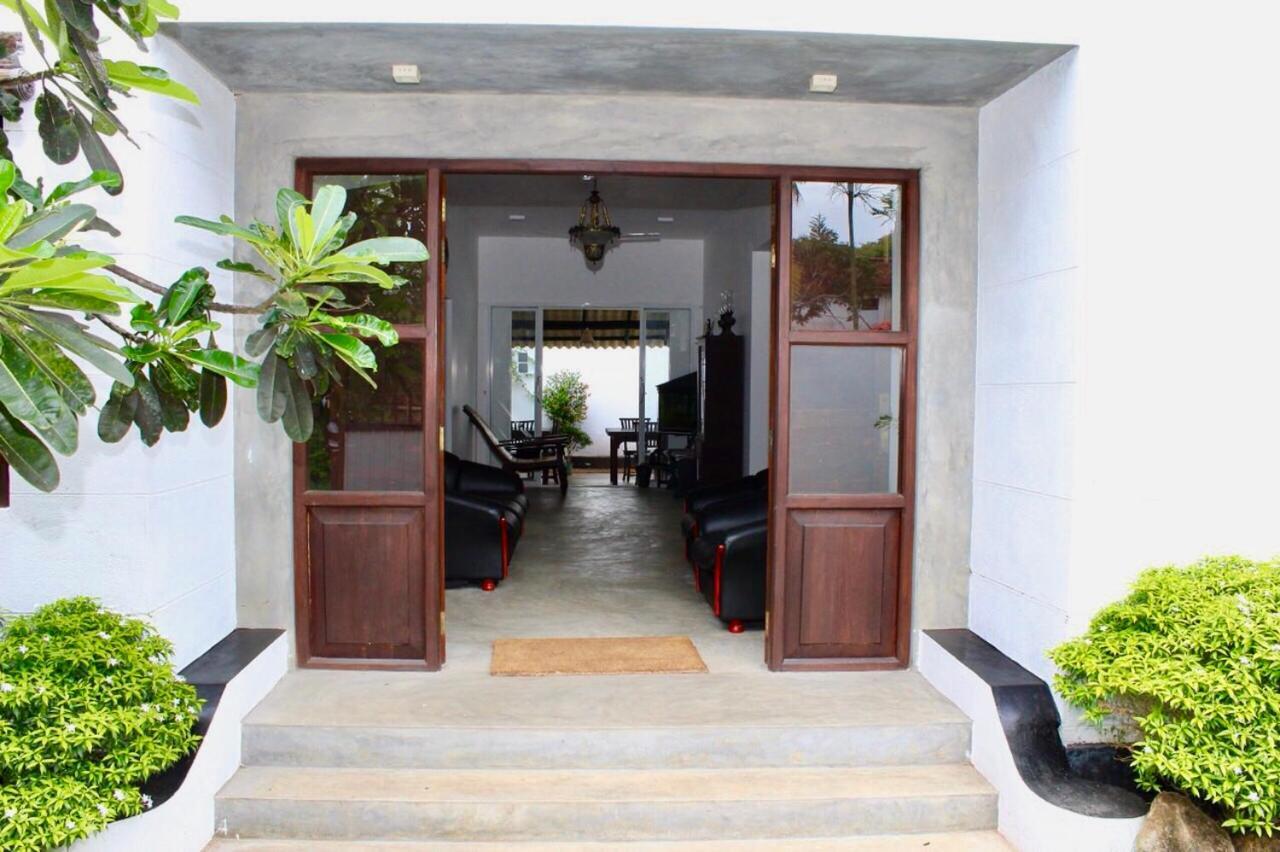 Blooming Polhena Hotel Exterior photo